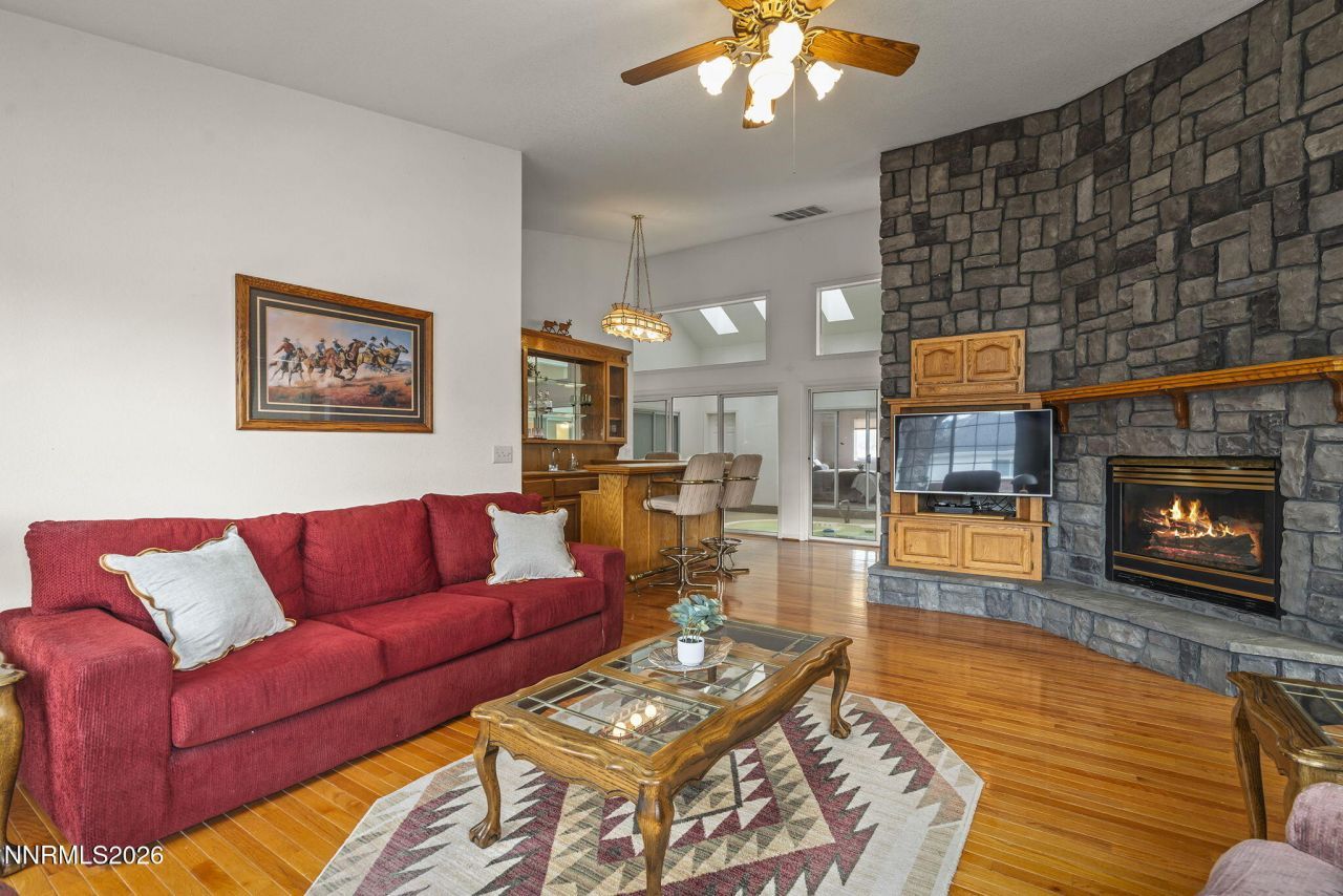 1636 Mackland Avenue, Minden, NV 89423 Photo