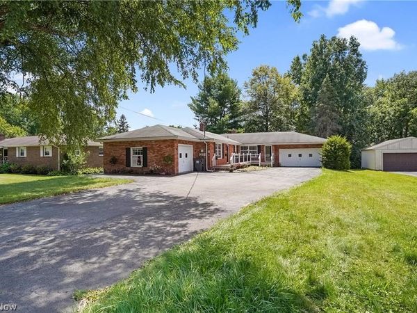 321 Meadowbrook Avenue, Boardman, OH 44512