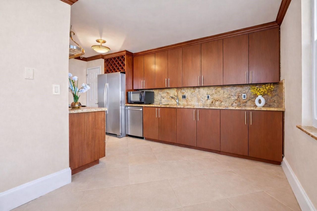 936 Intracoastal Drive, Unit 19F, Fort Lauderdale, FL 33304 Photo