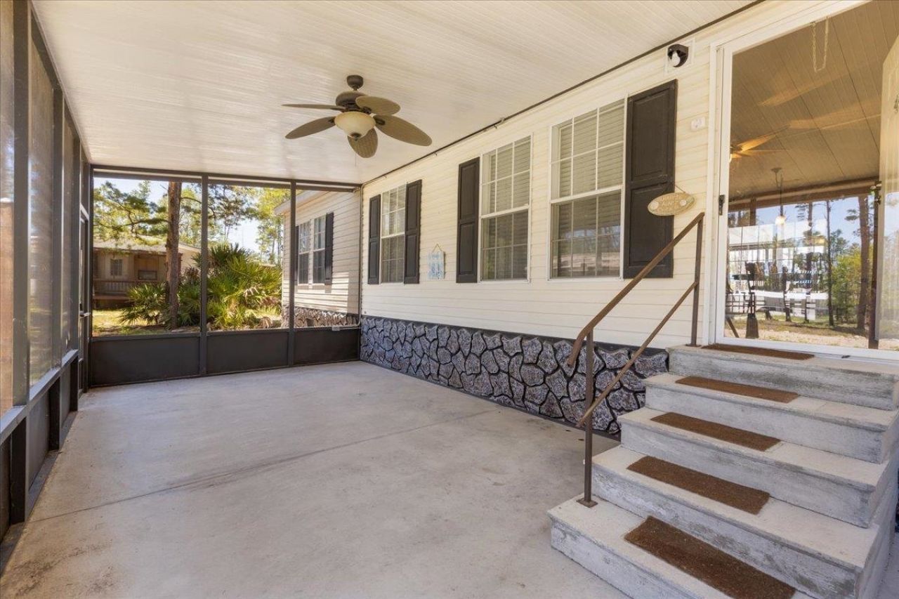1421 Oak Pond Lane, Steinhatchee, FL 32359 Photo