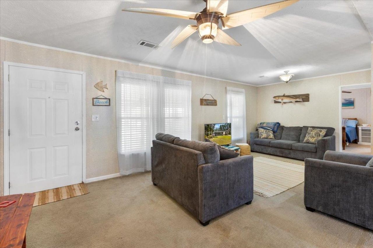 1421 Oak Pond Lane, Steinhatchee, FL 32359 Photo