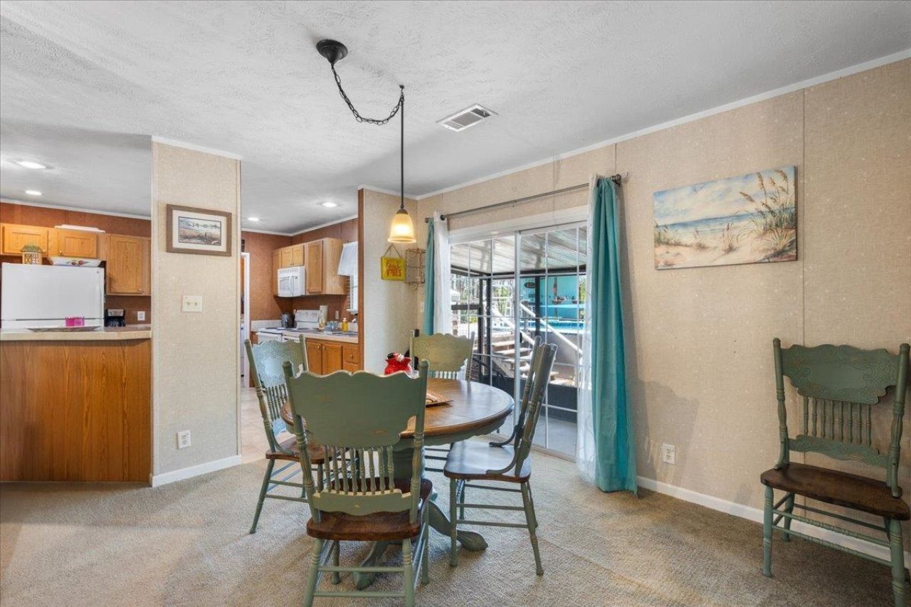 1421 Oak Pond Lane , Steinhatchee, FL 32359 Photo