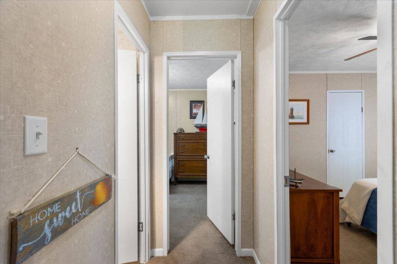 1421 Oak Pond Lane , Steinhatchee, FL 32359 Photo