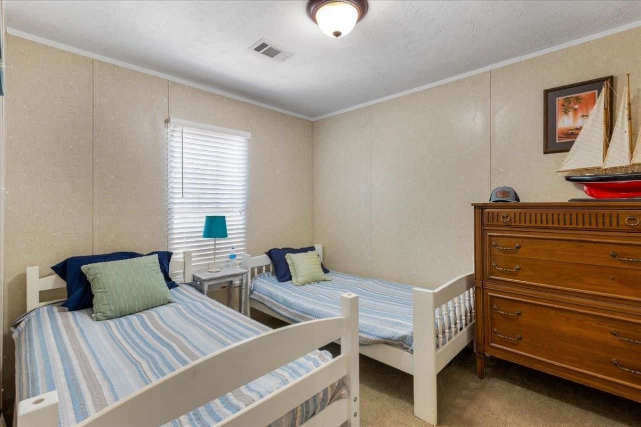 1421 Oak Pond Lane, Steinhatchee, FL 32359 Photo