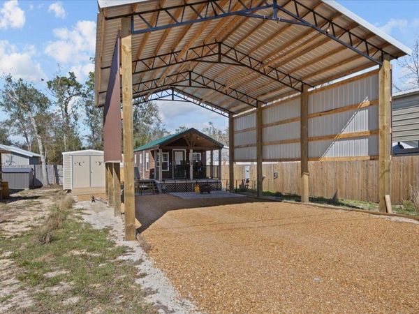 1517 SE Fenway Avenue, Steinhatchee, FL 32359