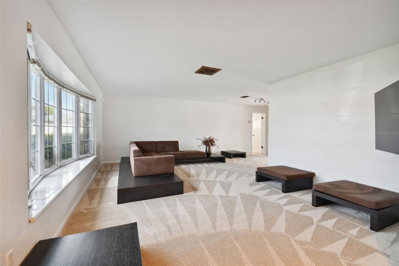 4328 40th Street S, Saint Petersburg, FL 33711 Photo