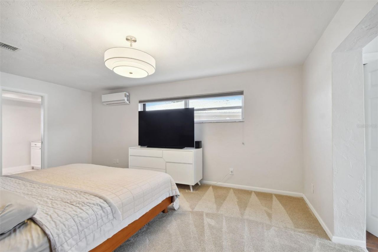 4328 40th Street S, Saint Petersburg, FL 33711 Photo