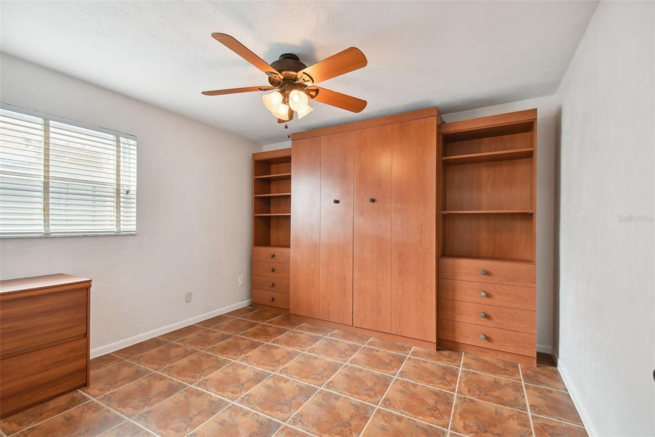 4328 40th Street S, Saint Petersburg, FL 33711 Photo