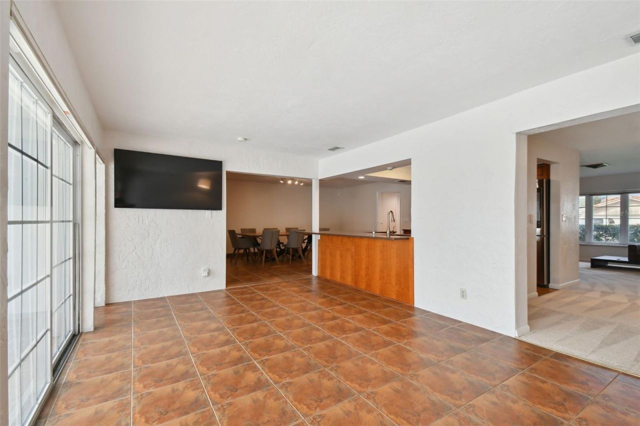 4328 40th Street S, Saint Petersburg, FL 33711 Photo