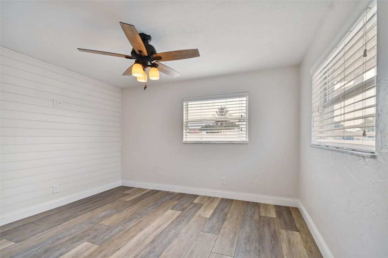 4328 40th Street S, Saint Petersburg, FL 33711 Photo