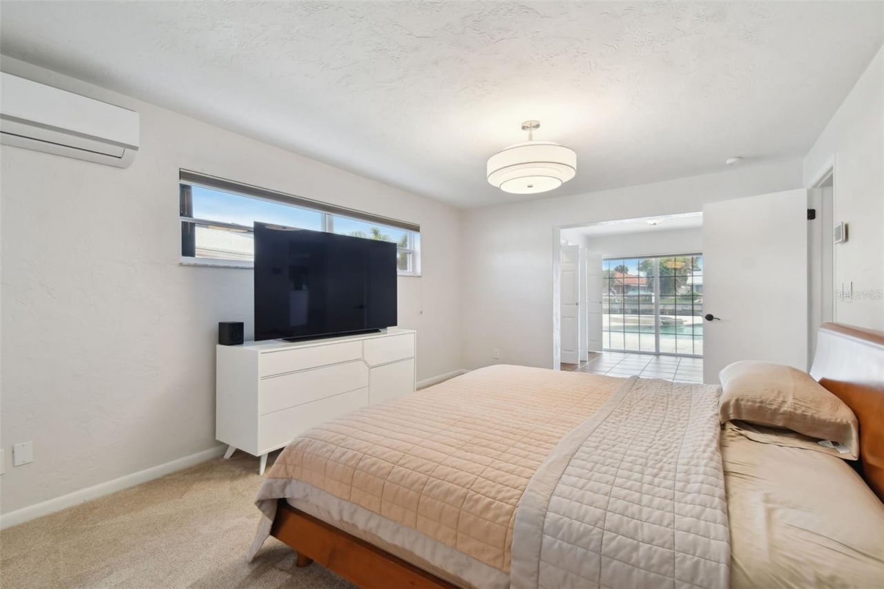 4328 40th Street S, Saint Petersburg, FL 33711 Photo