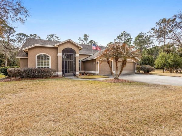 1012 PINE TREE DRIVE, EUSTIS, FL 32726