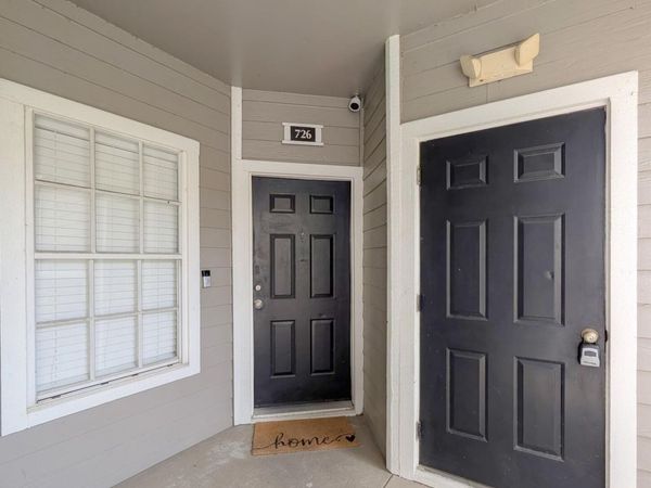 10000 GATE Parkway, Unit 726, Jacksonville, FL 32246