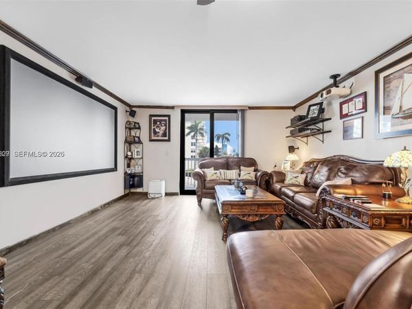 1500 S Ocean Dr , Unit 2G, Hollywood, FL 33019