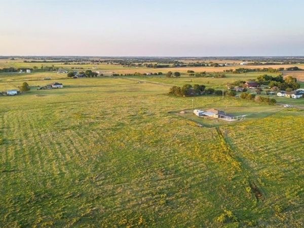 L18 Elm Branch , Elm Mott, TX 76640