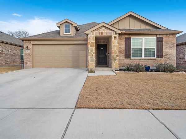 2213 Village Creek Lane, Denton, TX 76208