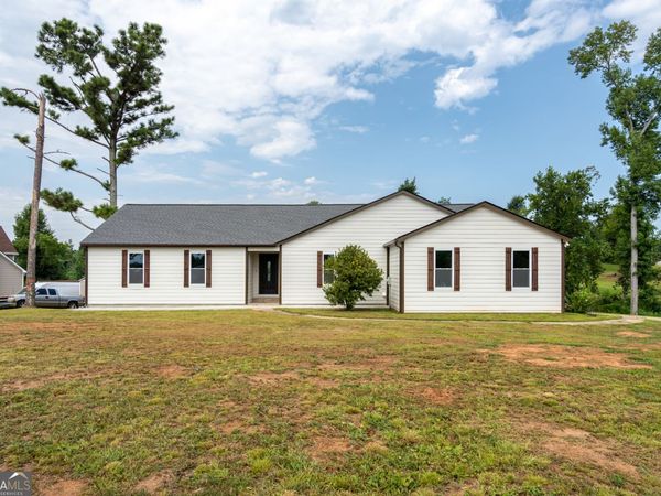 57 Natures Cove Road, Newnan, GA 30263