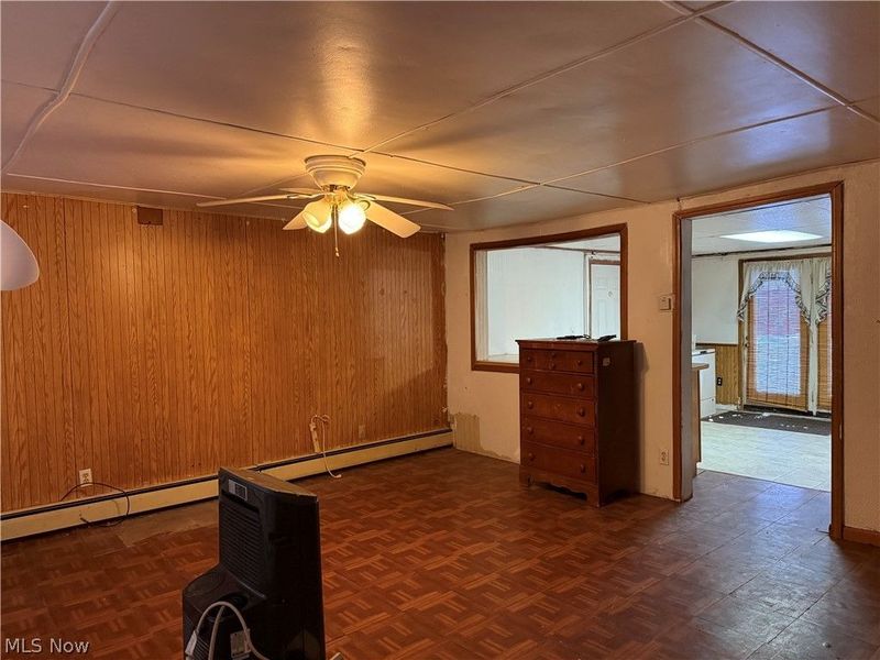 35 Center Street, Leetonia, OH 44431 Photo 7