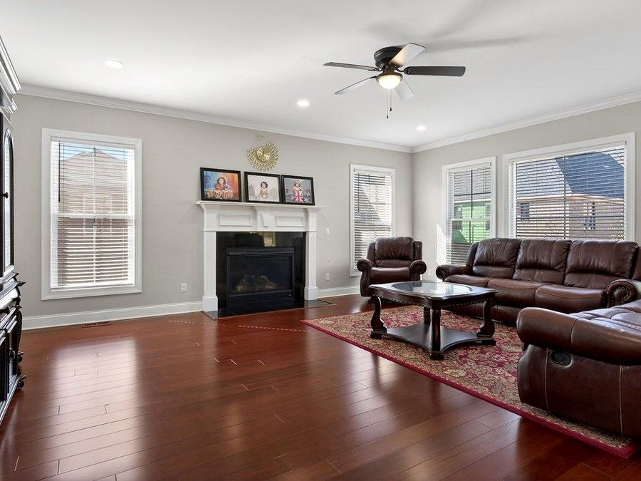 Property Image 12