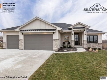 18309 Sycamore Drive, Gretna, NE 68028