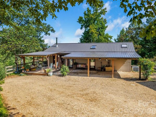 250 Burt Blackwell Road , Mill Spring, NC 28756