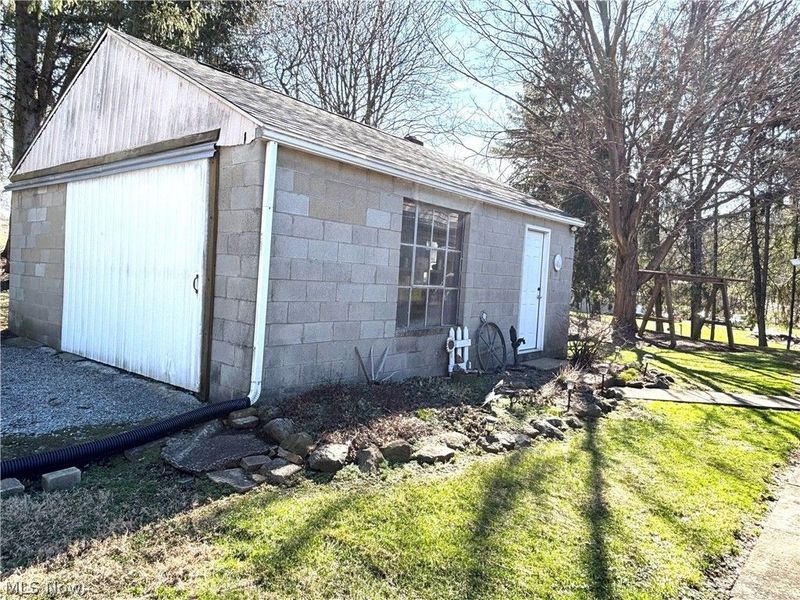 5288 Wheathill Road, East Palestine, OH 44413 Photo 13