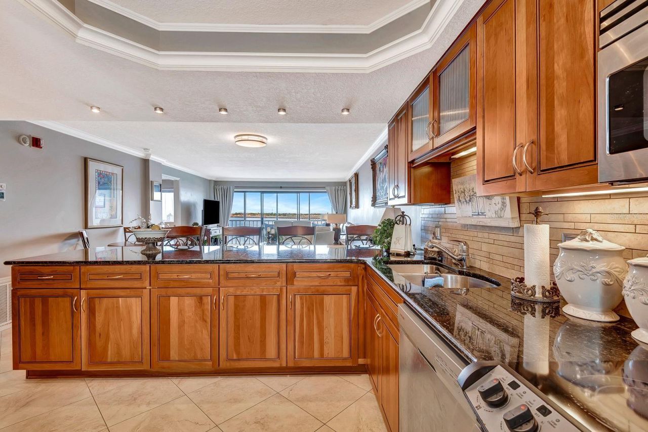 1510 1st Avenue W, Unit 402, Bradenton, FL 34205 Photo