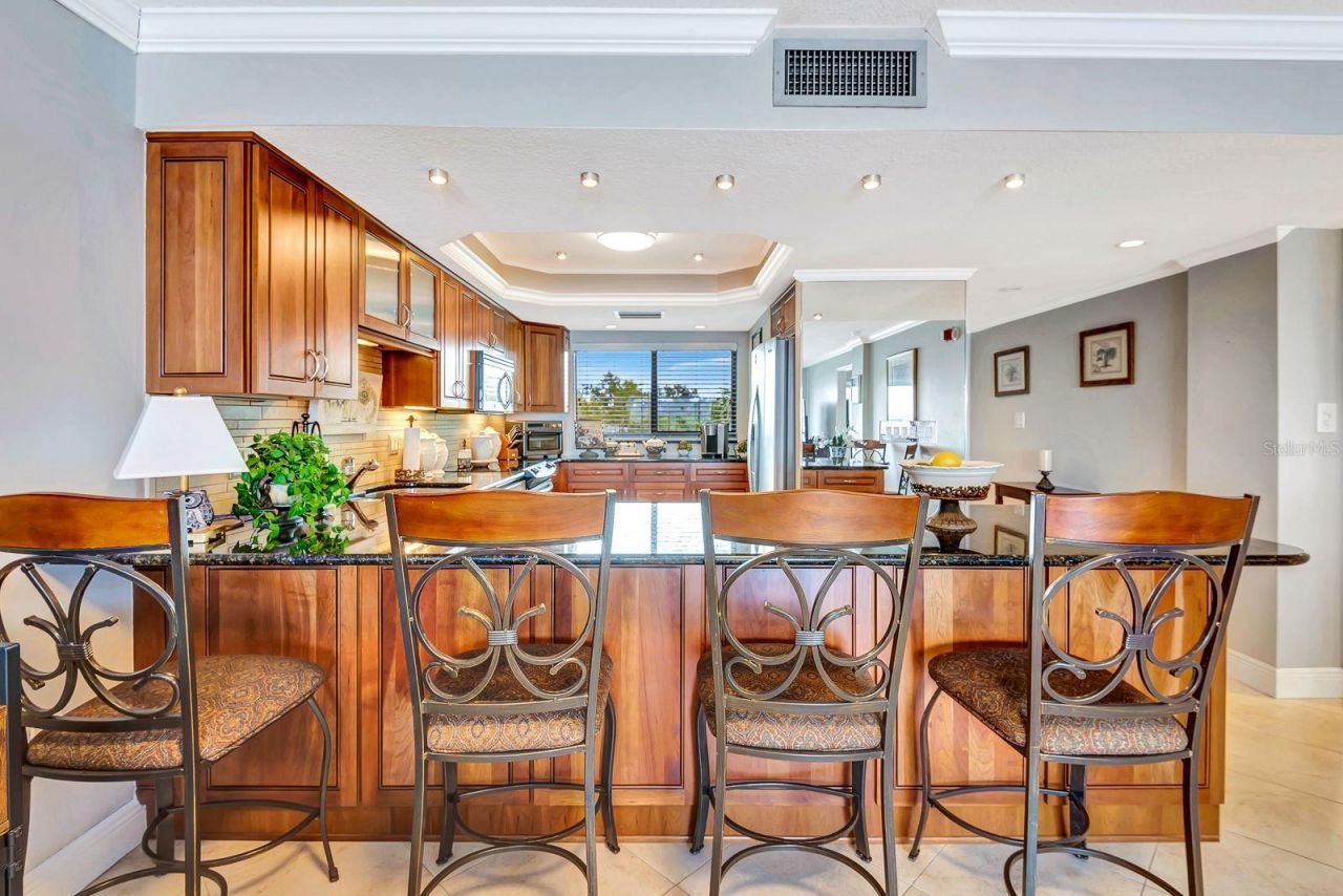 1510 1st Avenue W, Unit 402, Bradenton, FL 34205 Photo