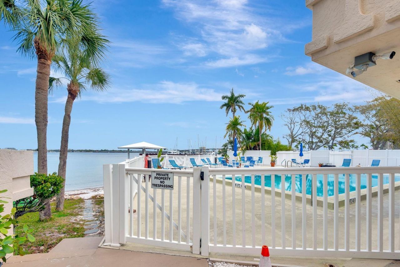 1510 1st Avenue W, Unit 402, Bradenton, FL 34205 Photo