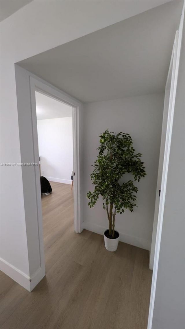 851 Three Islands Blvd, Unit 210, Hallandale Beach, FL 33009 Photo