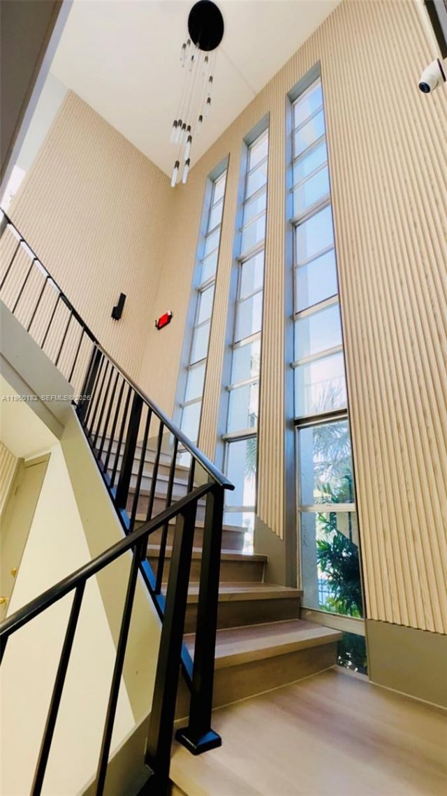 851 Three Islands Blvd, Unit 210, Hallandale Beach, FL 33009 Photo