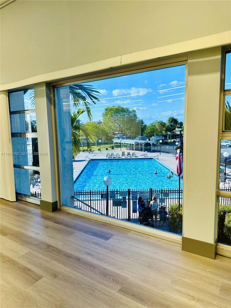 851 Three Islands Blvd, Unit 210, Hallandale Beach, FL 33009 Photo