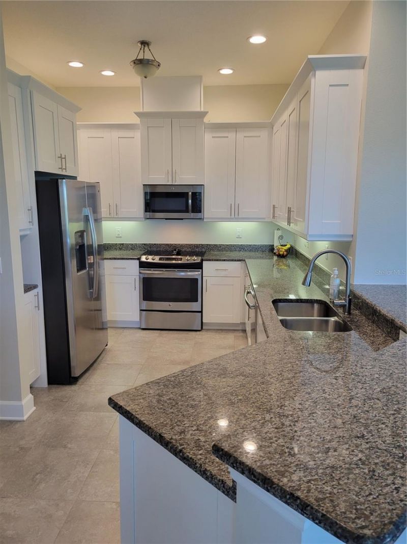 7710 34th Avenue W, Unit 303, Bradenton, FL 34209 Photo