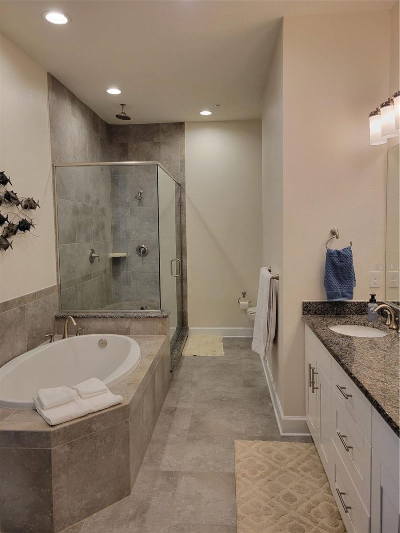 7710 34th Avenue W, Unit 303, Bradenton, FL 34209 Photo