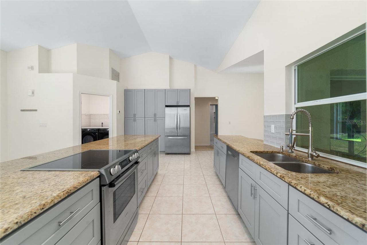 1785 SE Berkshire Boulevard, Port Saint Lucie, FL 34952 Photo