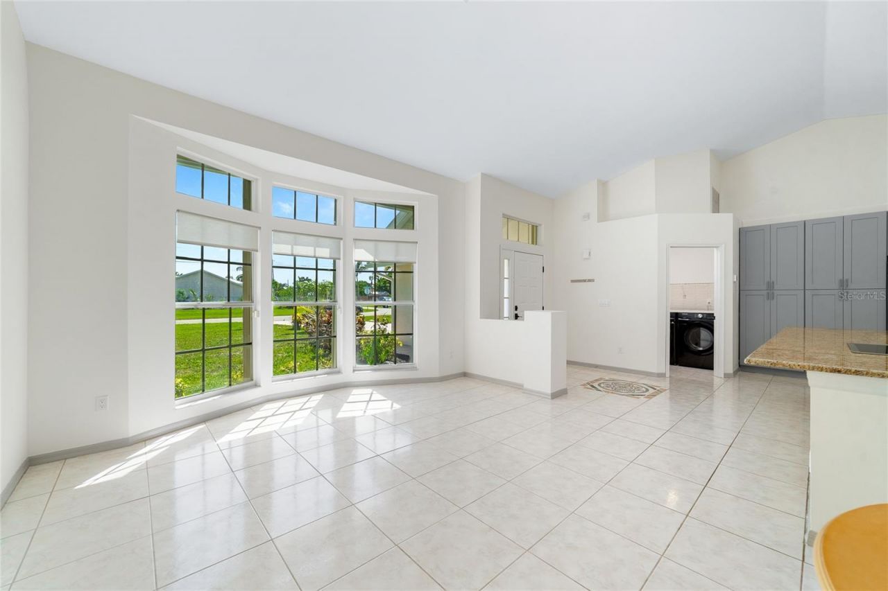 1785 SE Berkshire Boulevard, Port Saint Lucie, FL 34952 Photo