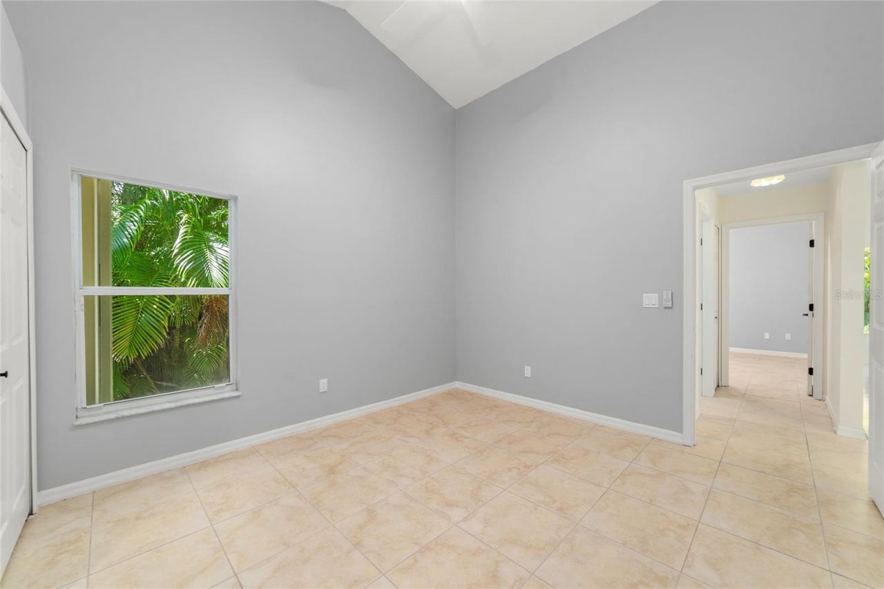 1785 SE Berkshire Boulevard, Port Saint Lucie, FL 34952 Photo