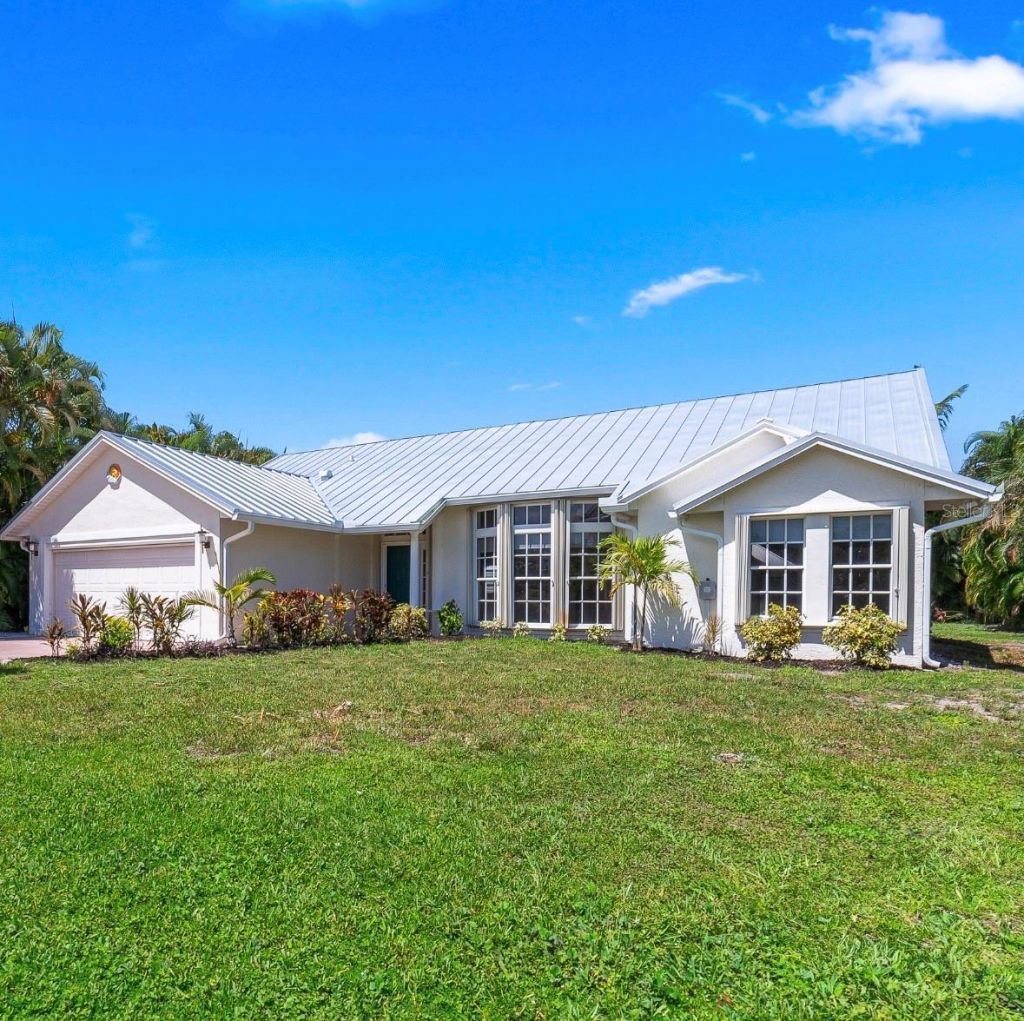 1785 SE Berkshire Boulevard, Port Saint Lucie, FL 34952 Photo