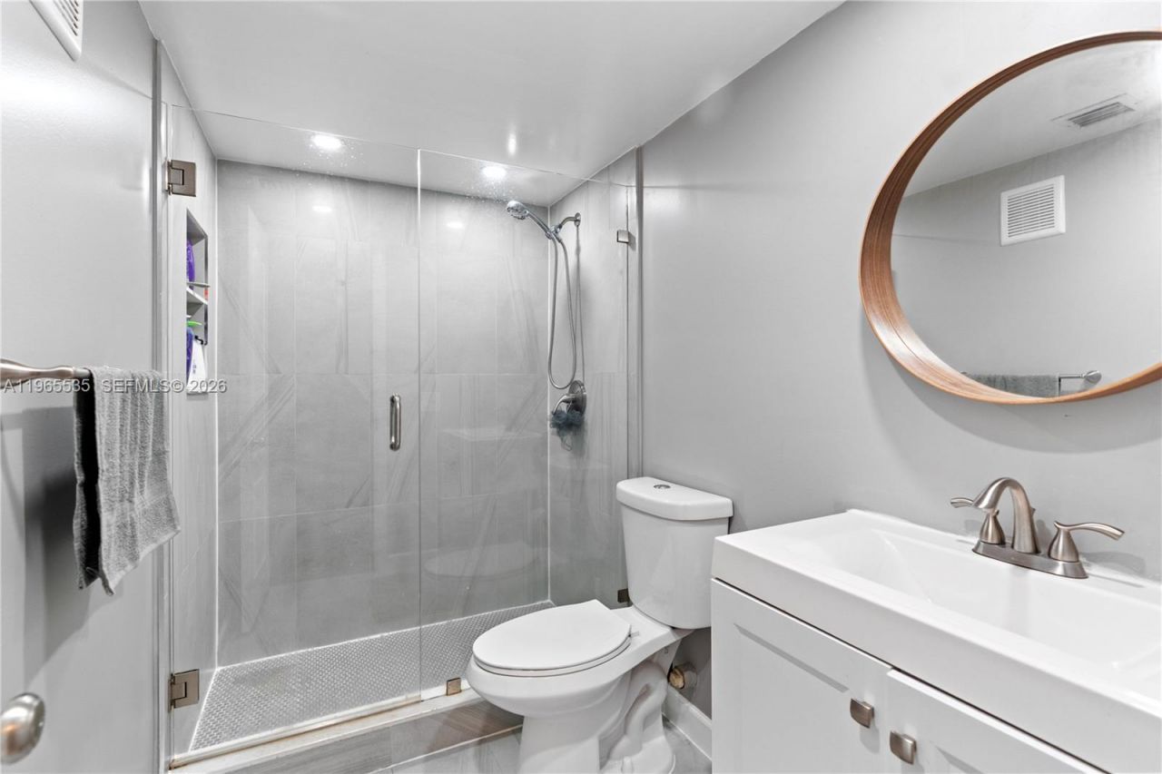 1523 NW 113th Way, Pembroke Pines, FL 33026 Photo