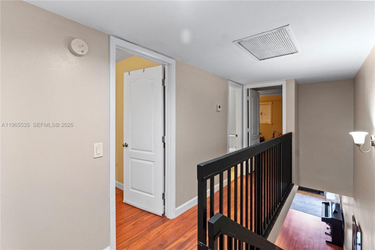 1523 NW 113th Way, Pembroke Pines, FL 33026 Photo