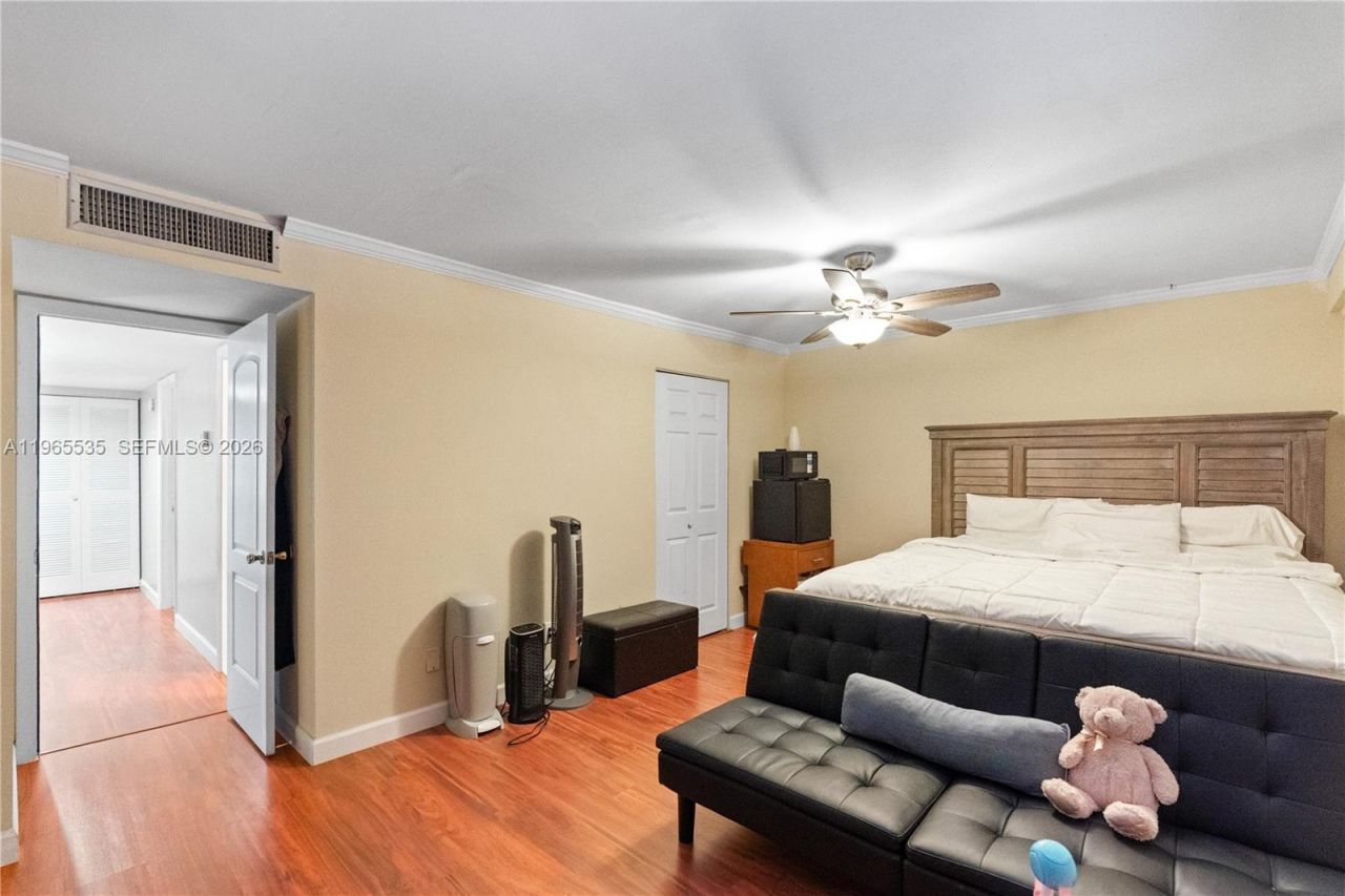 1523 NW 113th Way, Pembroke Pines, FL 33026 Photo