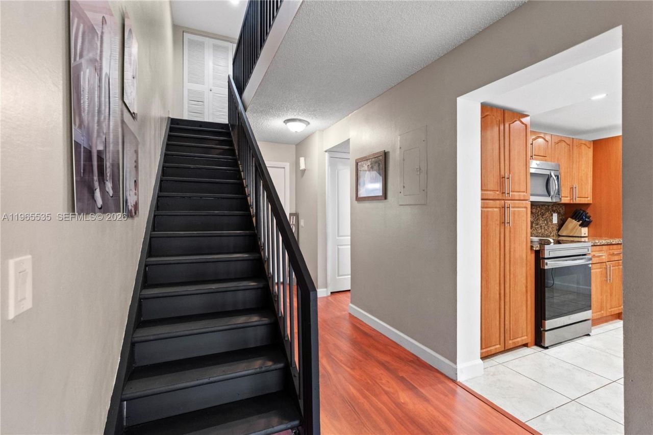 1523 NW 113th Way, Pembroke Pines, FL 33026 Photo