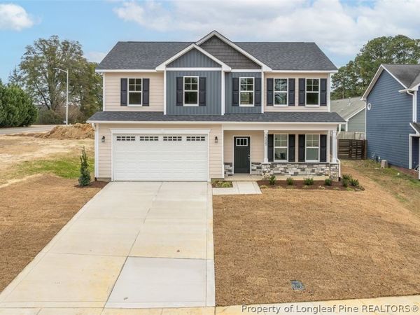 1505 Stonewood Drive, Fayetteville, NC 28306