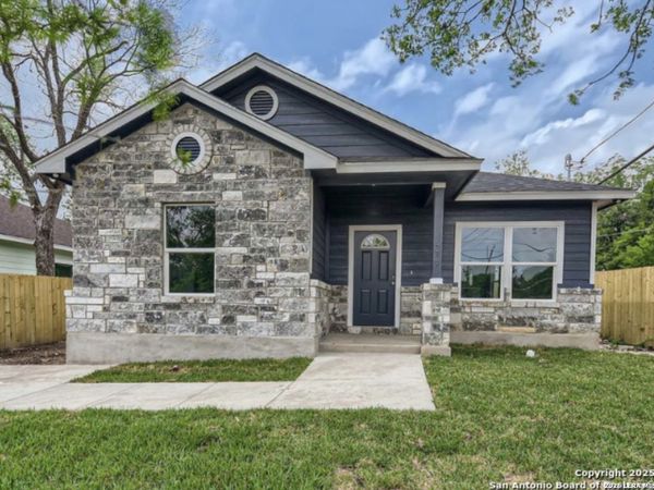 479 Corliss, San Antonio, TX 78220