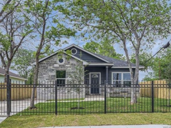 479 Corliss, San Antonio, TX 78220