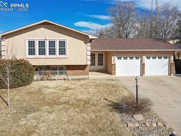 5050 Manzana Drive, Colorado Springs, CO 80911