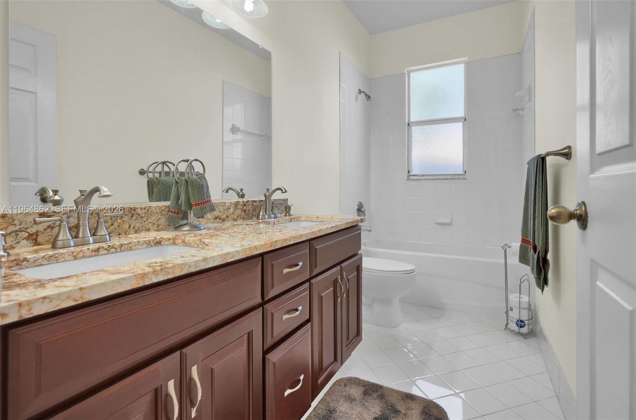 1492 NE 40th Ave, Homestead, FL 33033 Photo