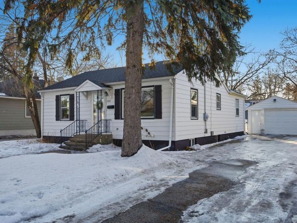 1101 12th Street S, Moorhead, MN 56560