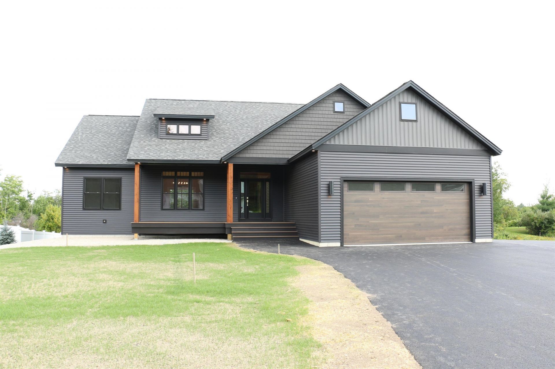 474 Blane Circle, Unit 40, Pembroke, NH 03275 Main Photo