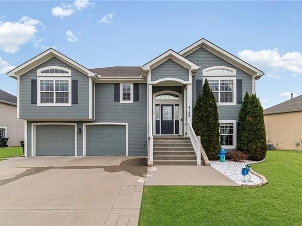 4128 Cades Cove, Leavenworth, KS 66048